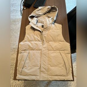 Zara Men’s Puffer Vest , Size Medium - Tobacco Color